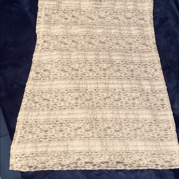 EXPRESS INTIMATES! - Picture 12 of 14